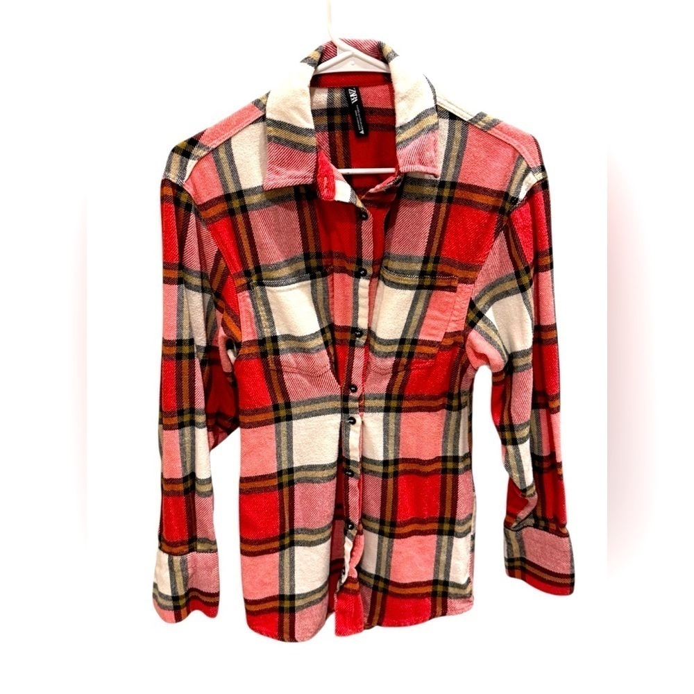 Zara Plaid Pink and Black Plaid Shirt Pleated Button Down Women’s Size XS